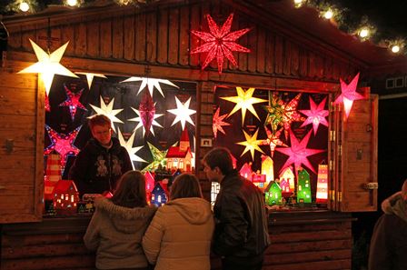 Weihnachtsmarkt osnabrück - bude (c) jens lintel